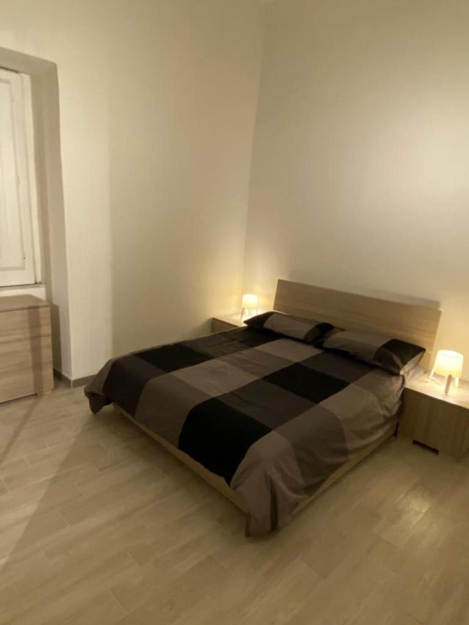 カターニア- A Casa Tua - Houseアパートメント エクステリア 写真
